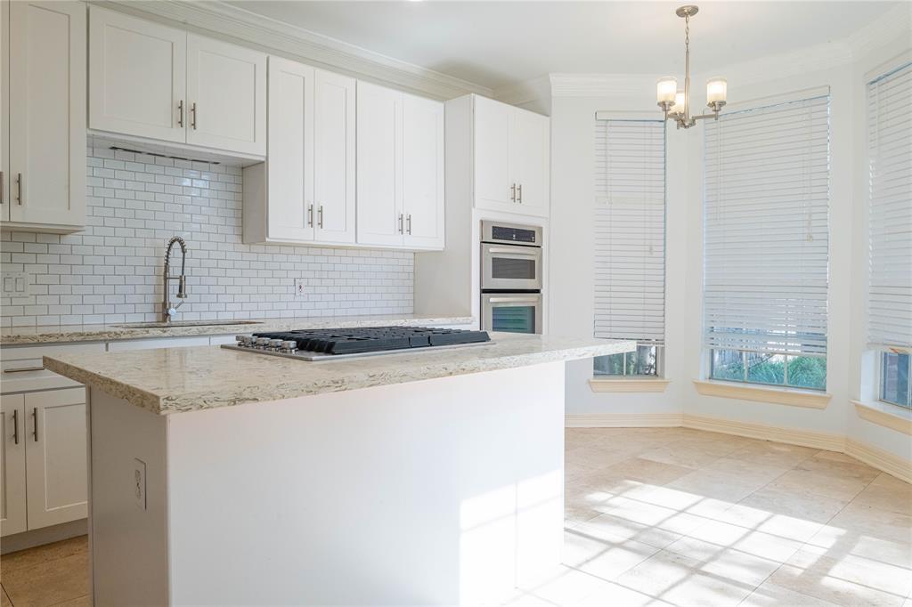 5563 Beverlyhill Street, Houston, Texas image 8