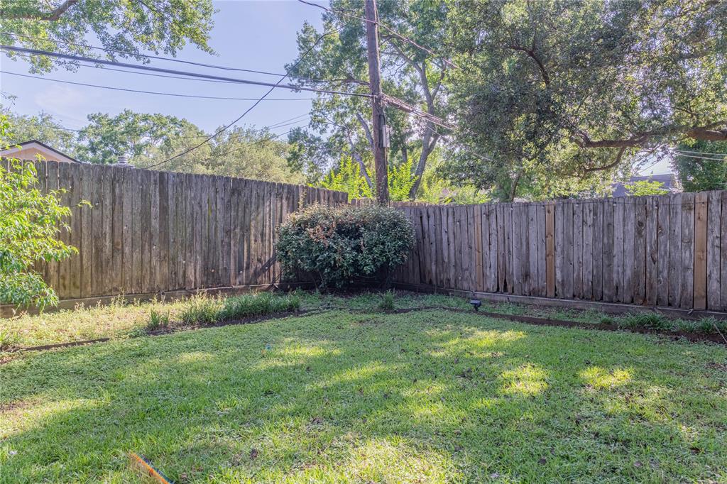 5563 Beverlyhill Street, Houston, Texas image 21