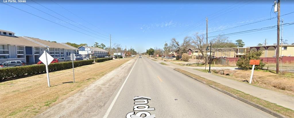 3031 S S Highway 146, La Porte, Texas image 1