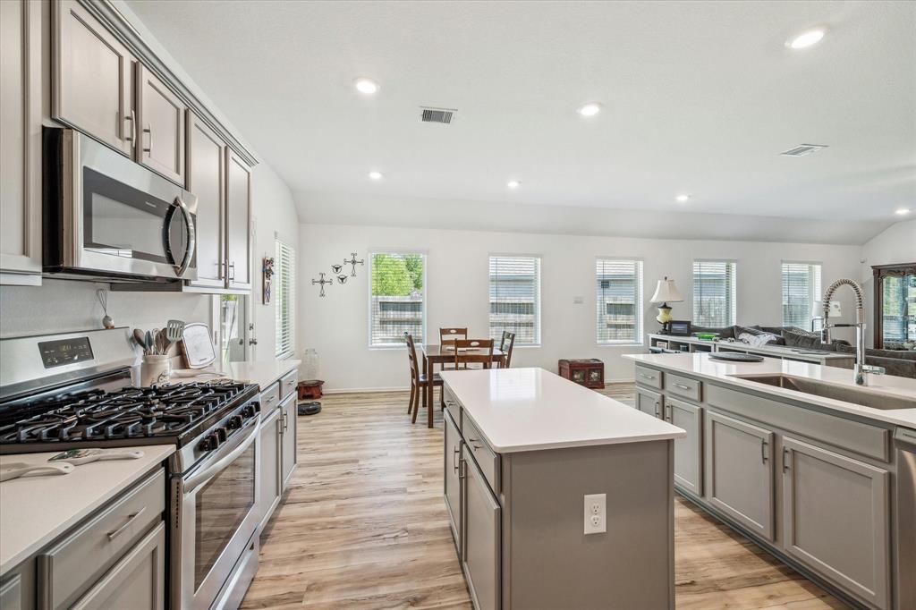 23803 Via Leoni Drive