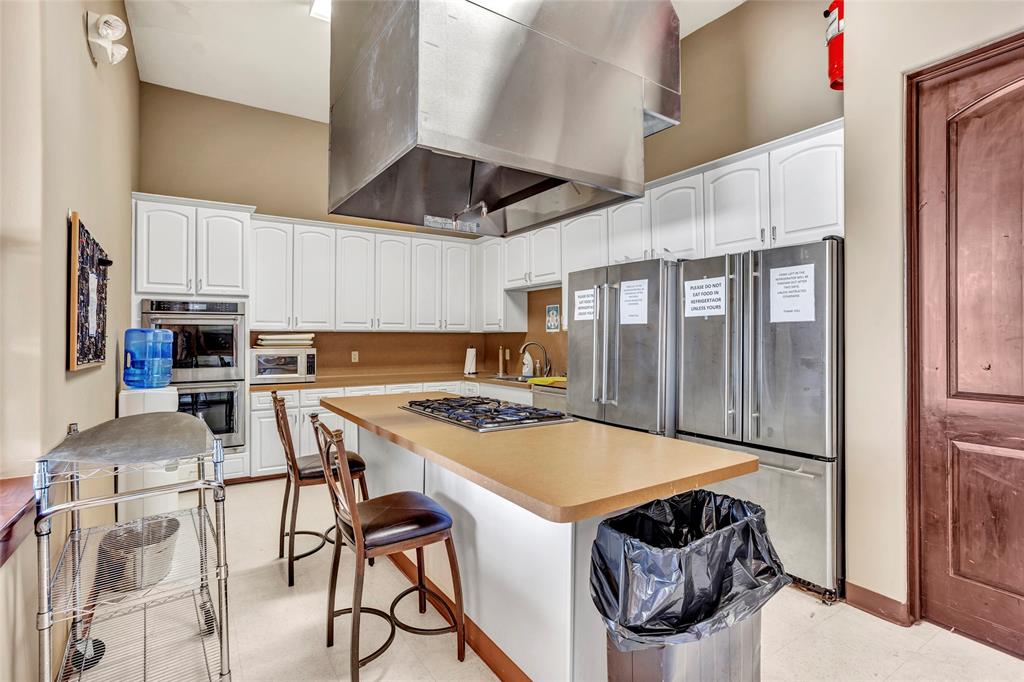 651 Tenuta Lane, League City, Texas image 40