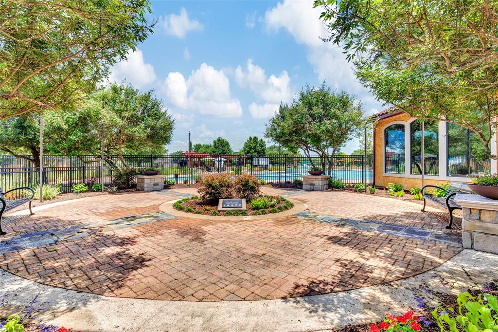 651 Tenuta Lane, League City, Texas image 45