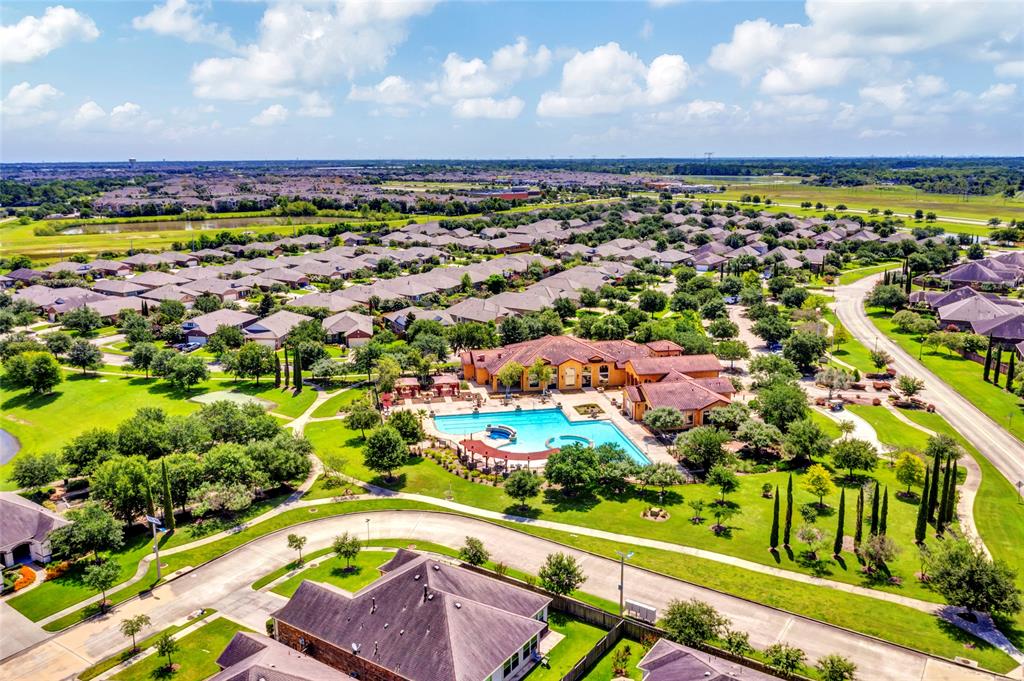 651 Tenuta Lane, League City, Texas image 34