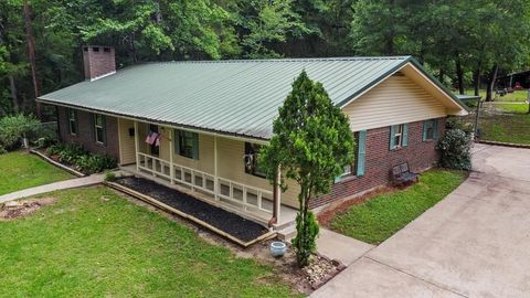 A home in Lufkin