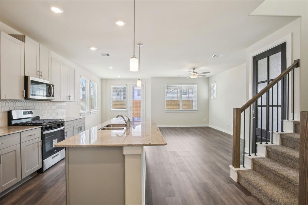 4106 Glowing Hearth Drive, Houston, Texas image 15
