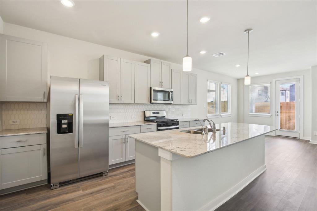 4106 Glowing Hearth Drive, Houston, Texas image 14