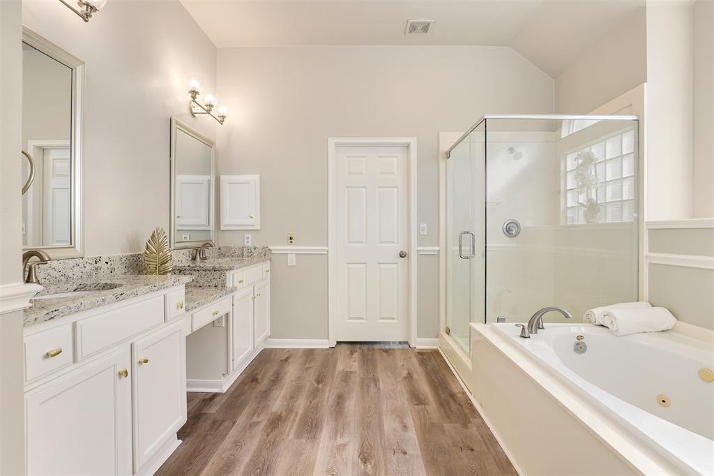 14810 Cantwell Bend