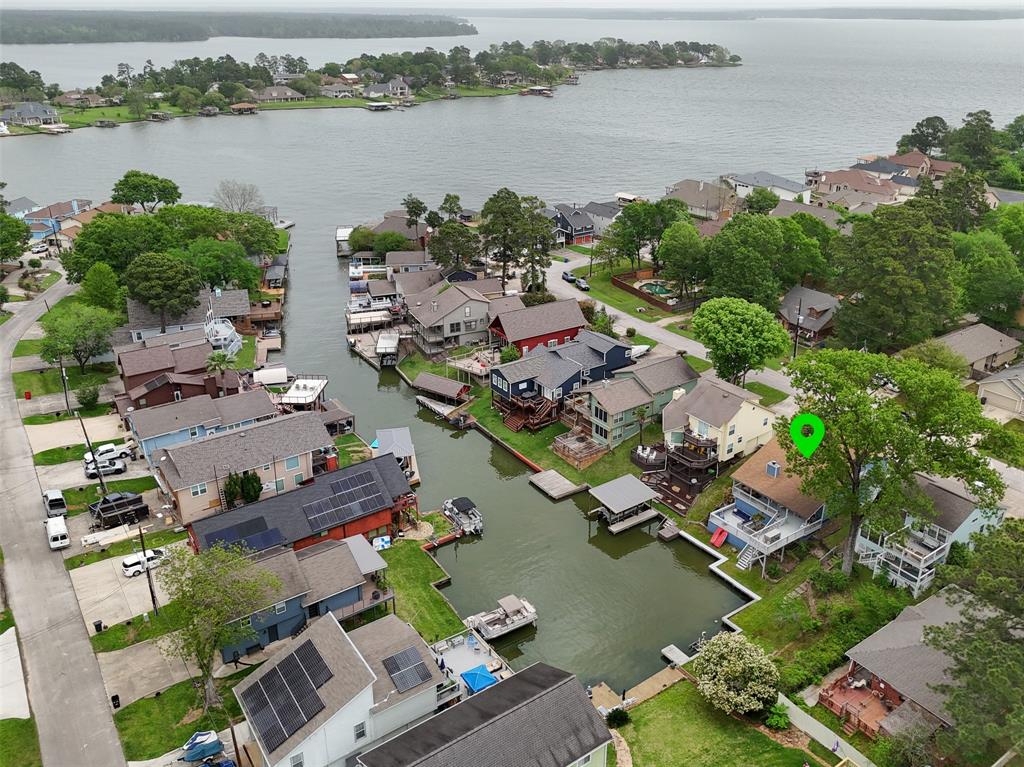 215 Clear Water Street, Montgomery, Texas image 1
