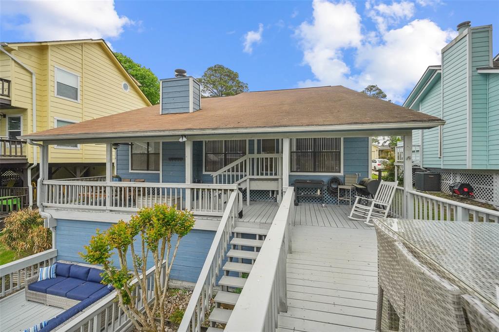 215 Clear Water Street, Montgomery, Texas image 2