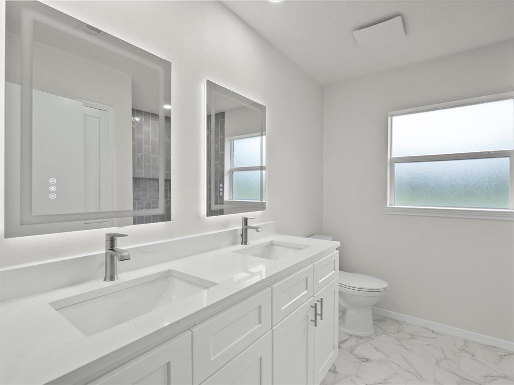110 Harborcrest Drive, Taylor Lake Village, Texas image 33