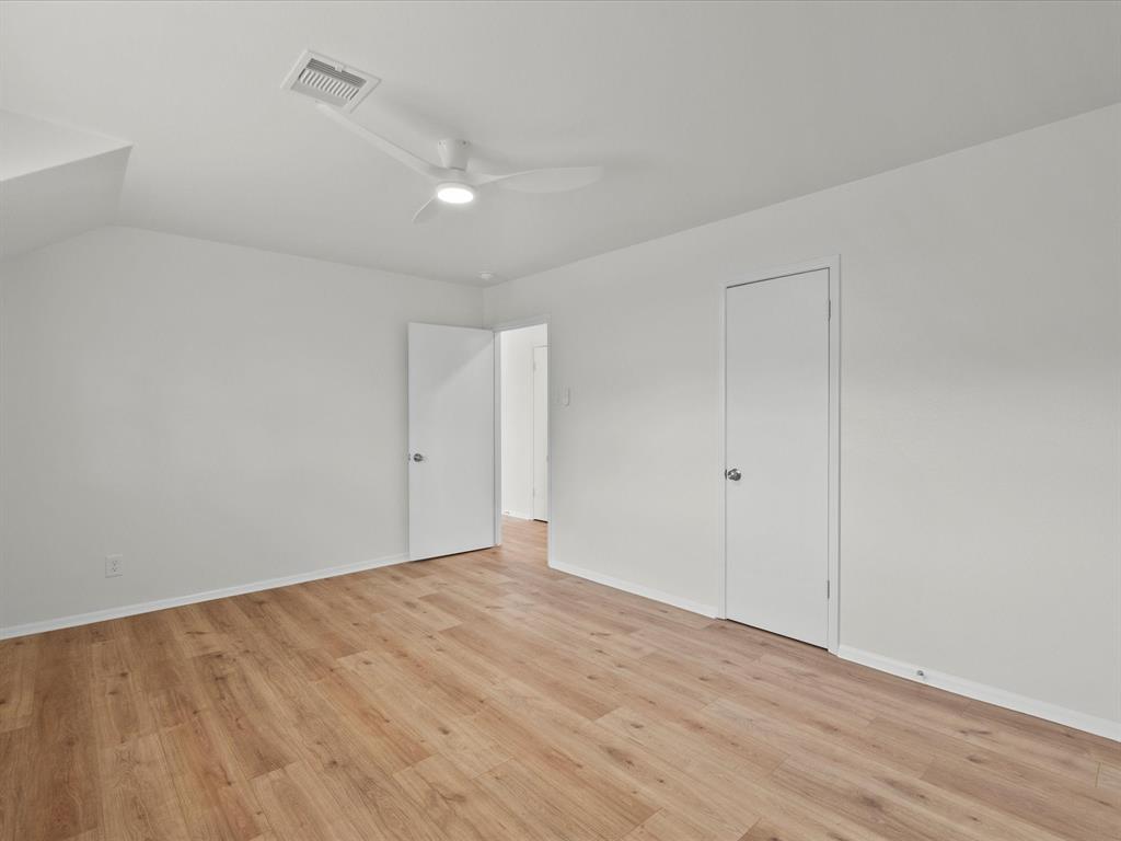 110 Harborcrest Drive, Taylor Lake Village, Texas image 32