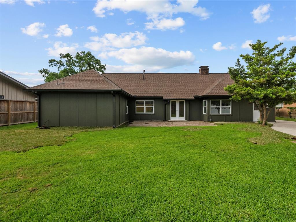 110 Harborcrest Drive, Taylor Lake Village, Texas image 39