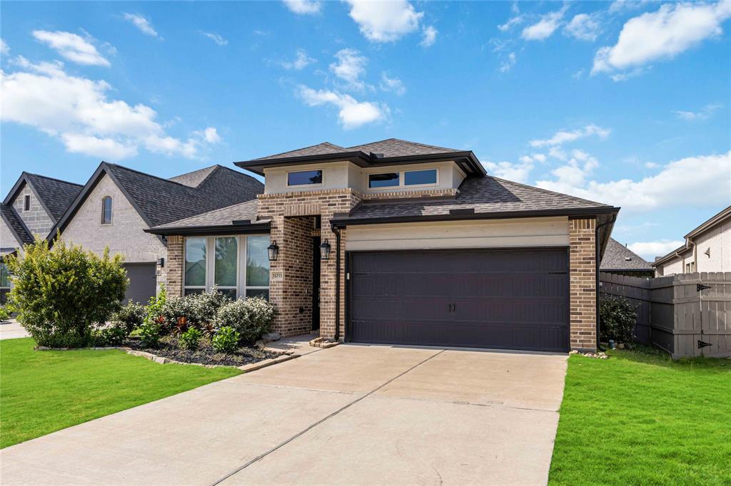 15711 Autumn Sun Court, Conroe, Texas image 2