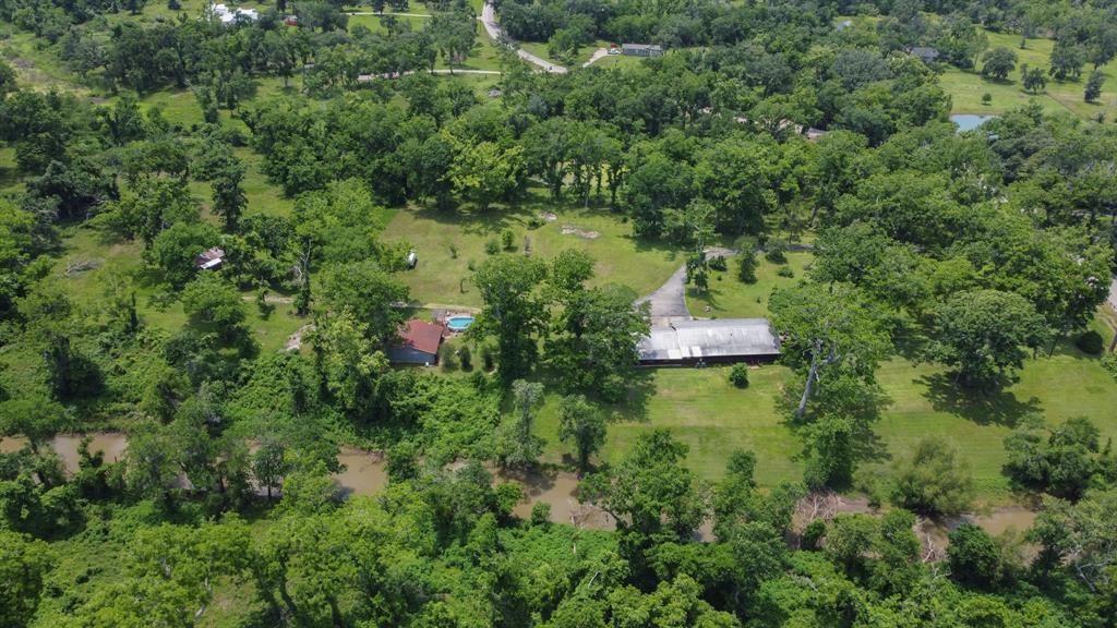 10734 Cr-31, Angleton, Texas image 48