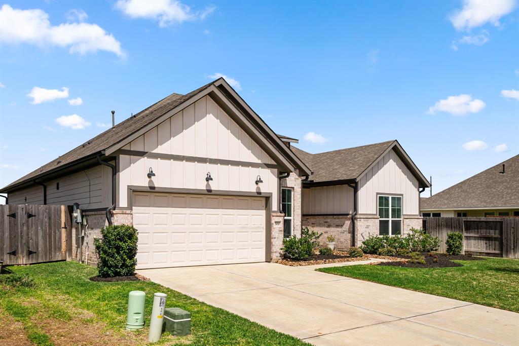 500 Wild Grv Lane, Sealy, Texas image 2