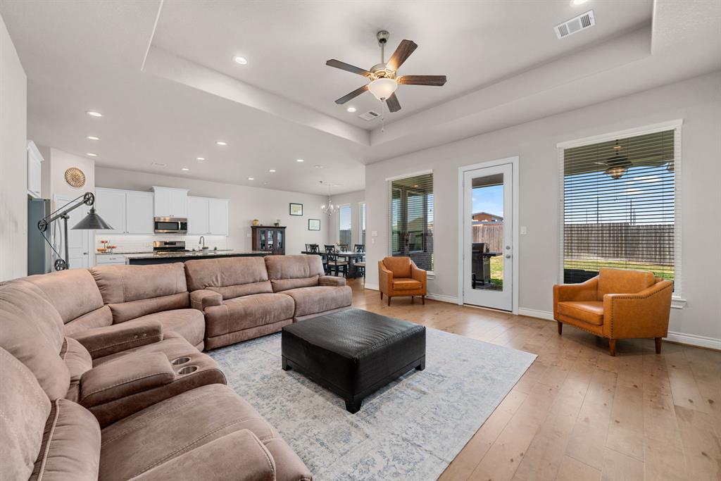 500 Wild Grv Lane, Sealy, Texas image 8