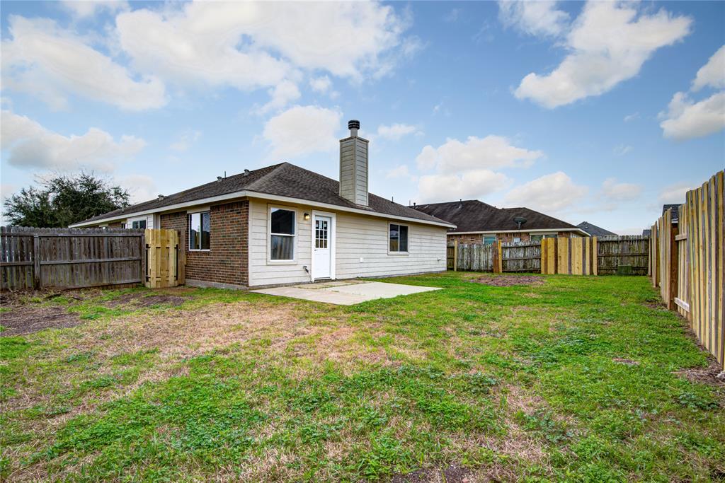 852 Grassy Knoll Trail, La Marque, Texas image 26