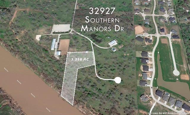 32927 Southern Manors Drive, Fulshear, Texas image 11