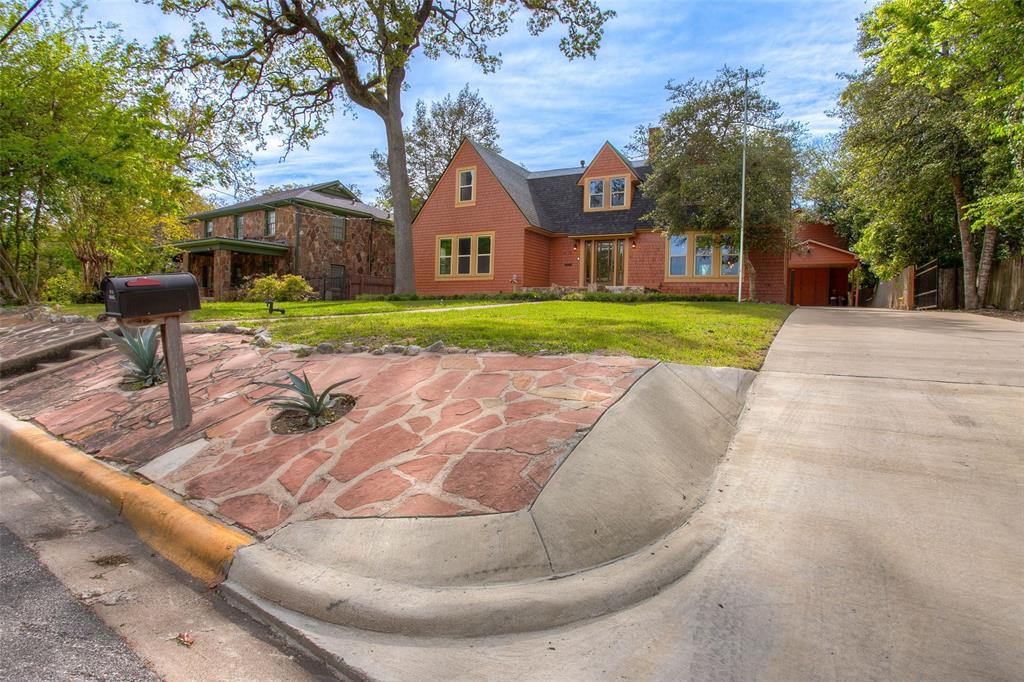 2010 Avenue N 1/2, Huntsville, Texas image 3