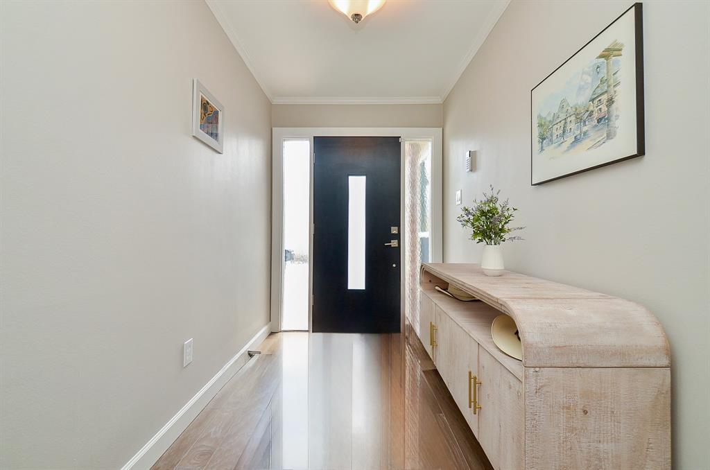2414 Briarbrook Drive