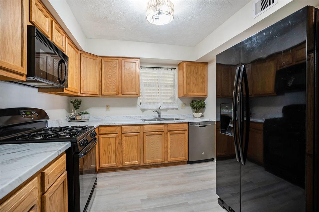 5207 Avenue K, Galveston, Texas image 8