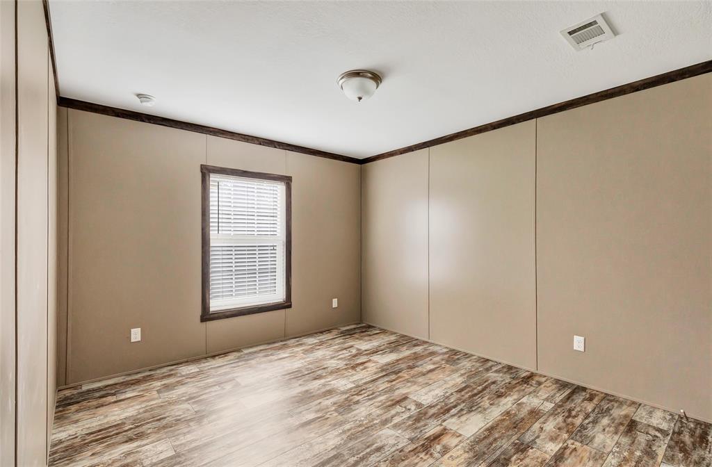 297 County Road 3792, Cleveland, Texas image 14