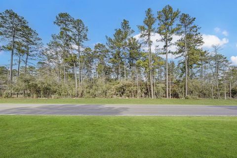 Photo of 15917 Four Hills Road, Willis, TX 77378 (MLS # 84893166)