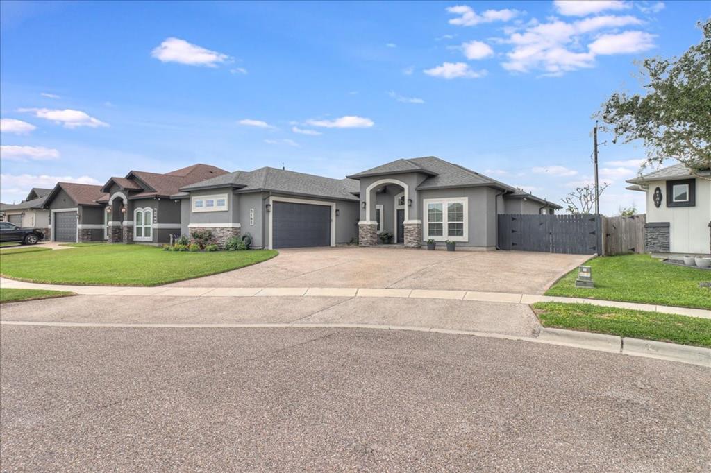 8105 Denali Drive, Corpus Christi, Texas image 36