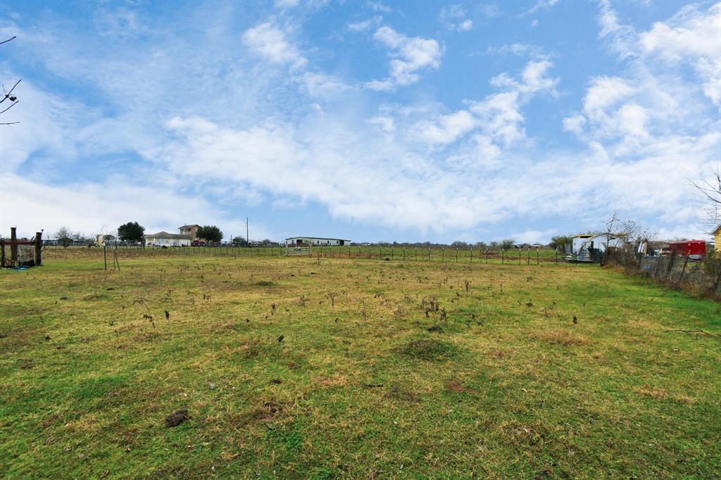 10369 Kurten Cemetery Road, Kurten, Texas image 4