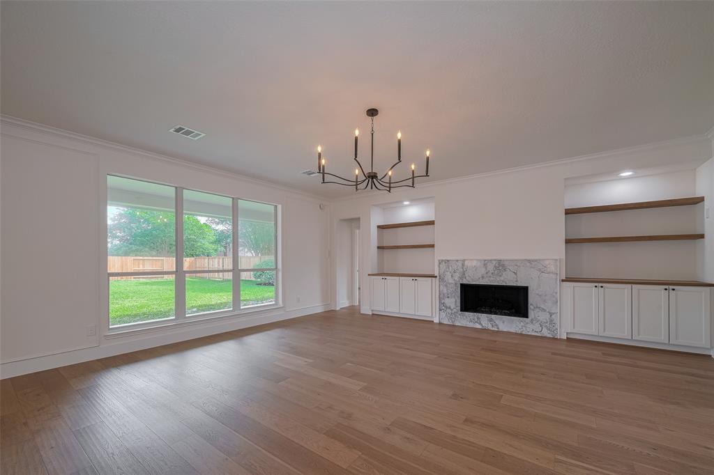 2627 Rosemary Court, Pearland, Texas image 12