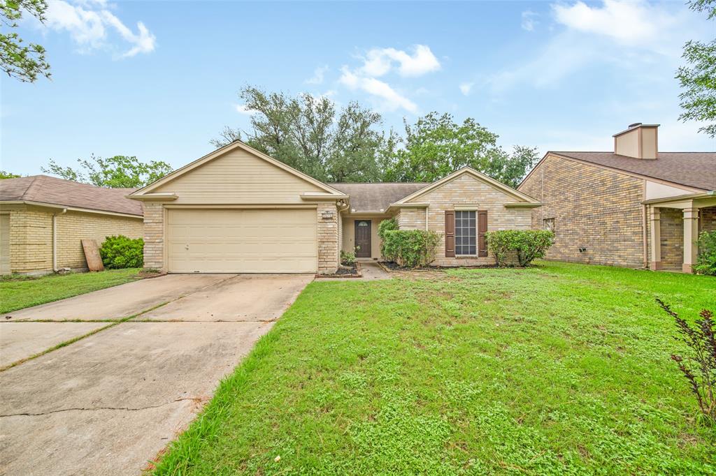 9626 Poynes Drive, Houston, Texas image 1