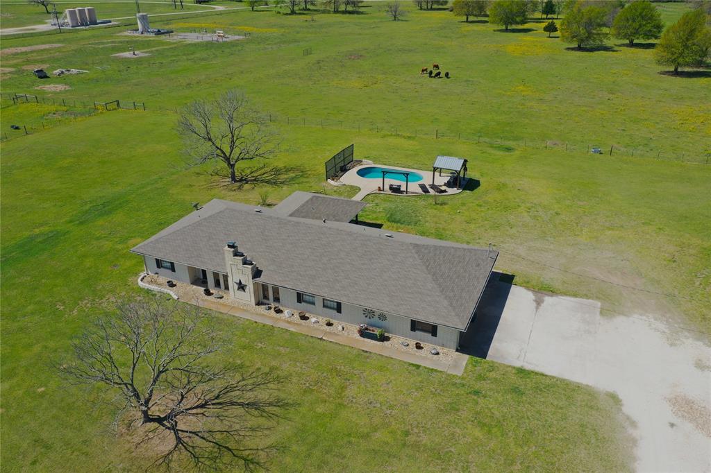 944 Fm 80, Donie, Texas image 1