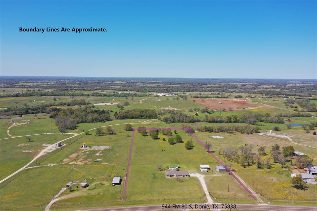 944 Fm 80, Donie, Texas image 40