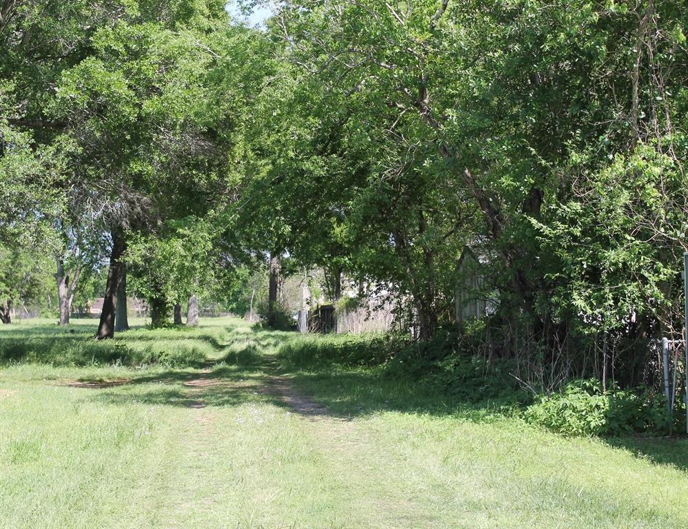 Photo 1 of 3 of 2417 4th Street land