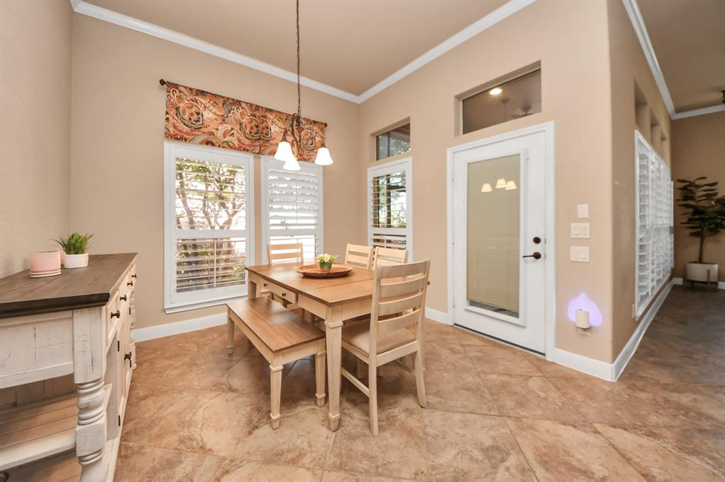 18222 Hampton Hills Drive, Humble, Texas image 13