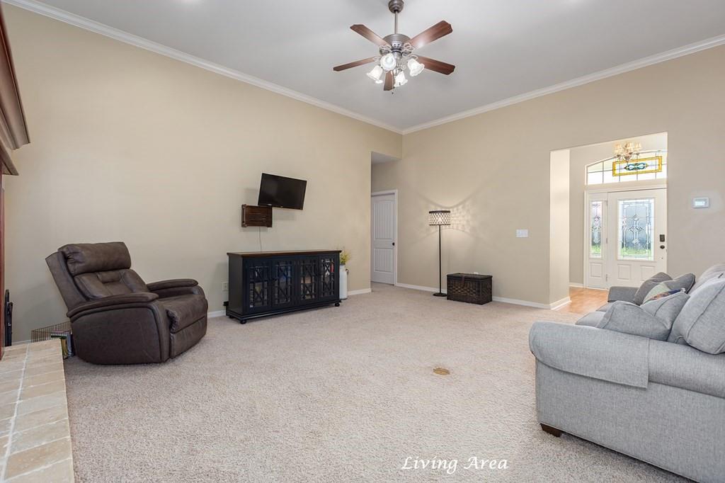 126 Westfield Loop, Lufkin, Texas image 11