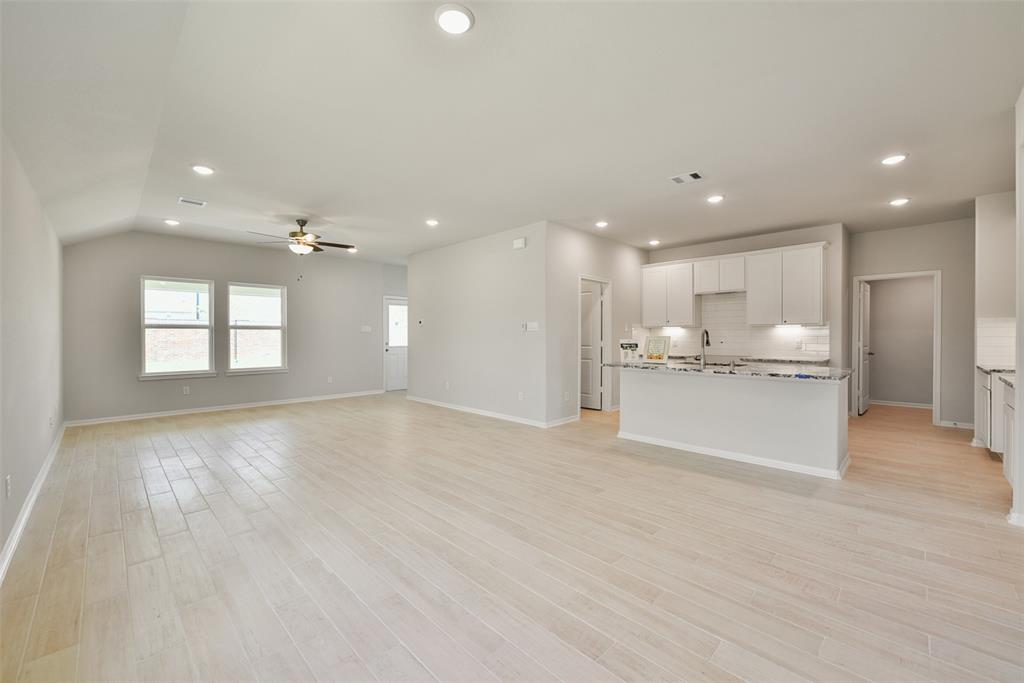 2556 Newport Breeze Drive, Katy, Texas image 10