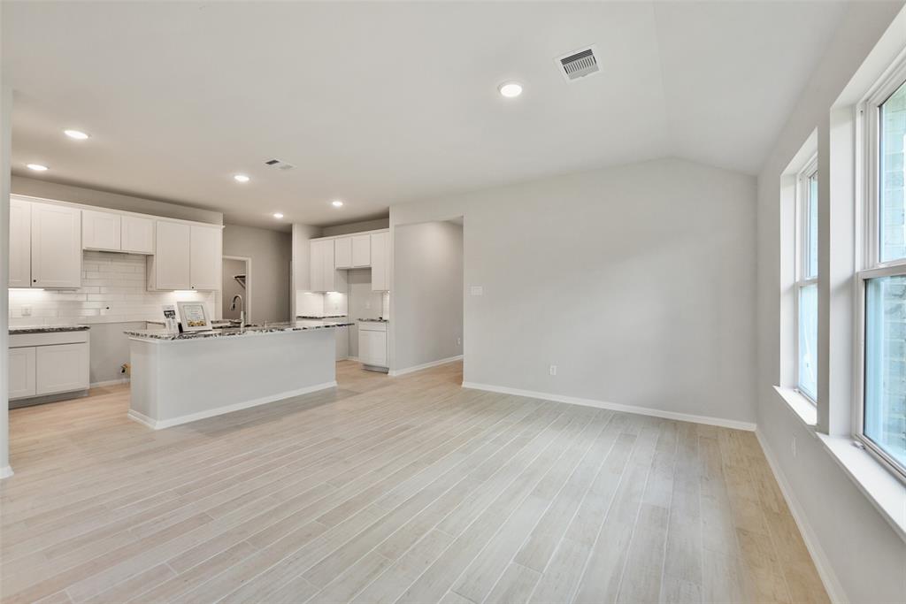 2556 Newport Breeze Drive, Katy, Texas image 18