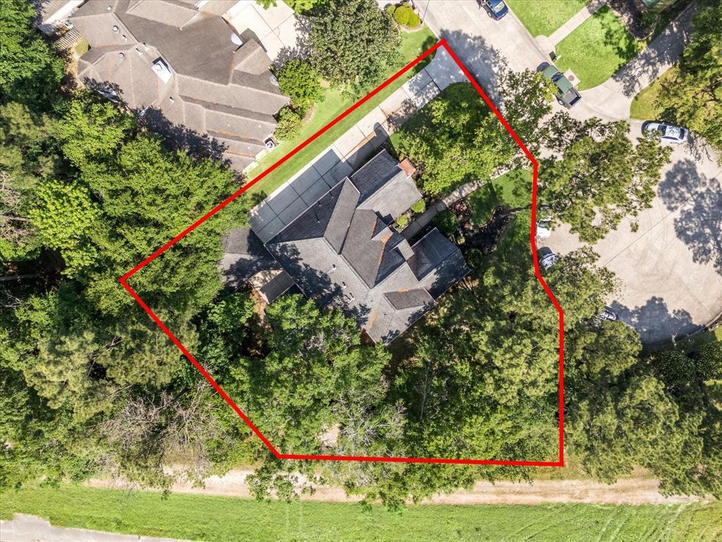 5610 Lofty Magnolia Court, Kingwood, Texas image 32