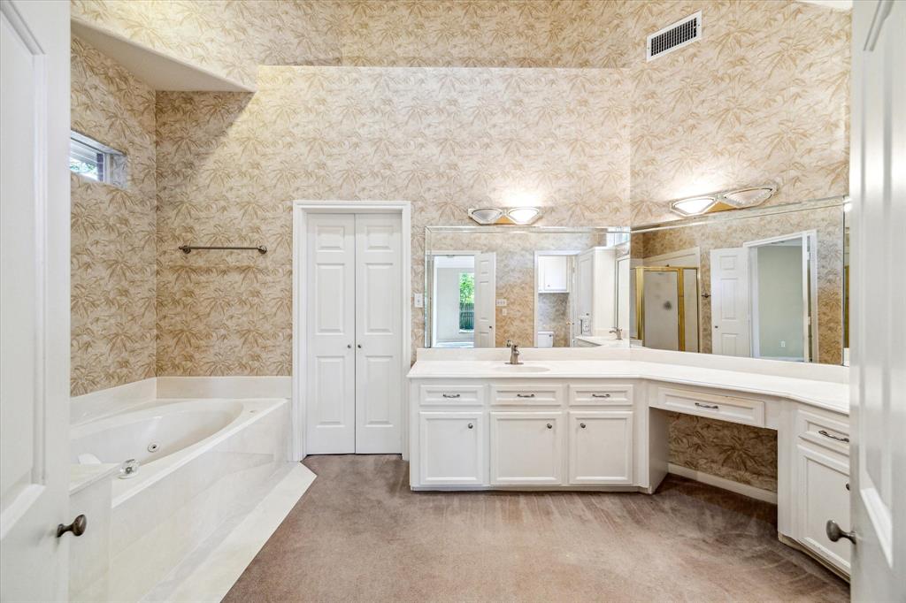 5610 Lofty Magnolia Court, Kingwood, Texas image 19