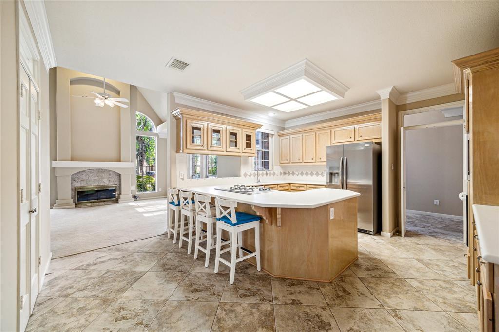 5610 Lofty Magnolia Court, Kingwood, Texas image 12