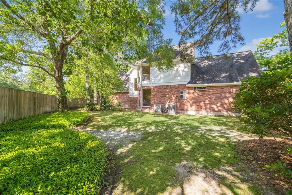 5610 Lofty Magnolia Court, Kingwood, Texas image 30