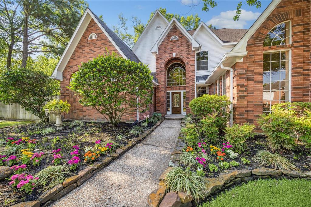 5610 Lofty Magnolia Court, Kingwood, Texas image 3