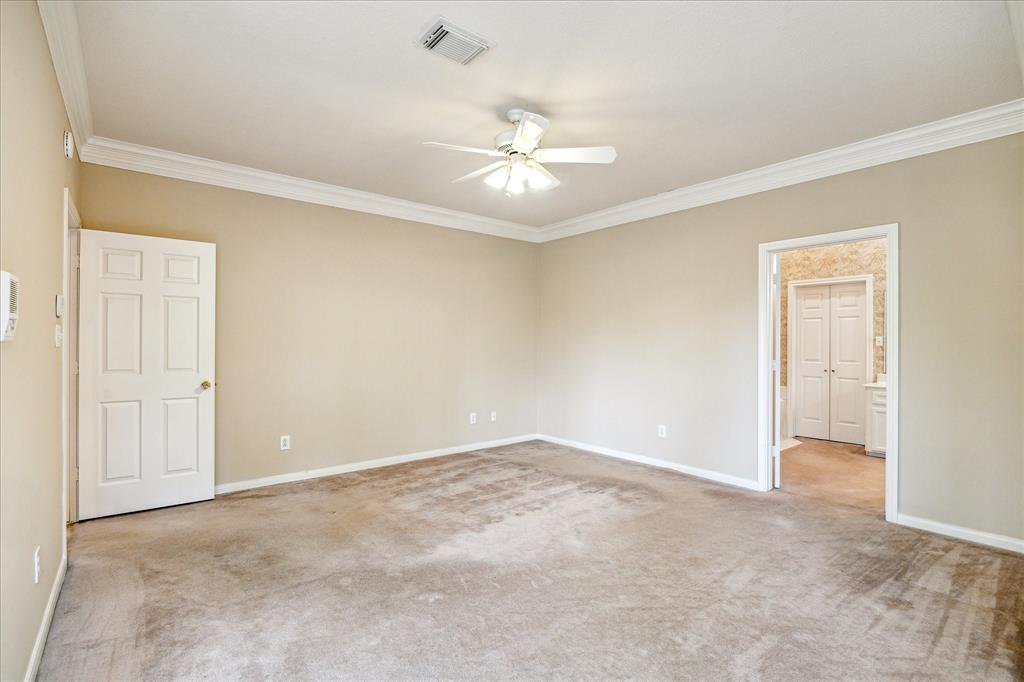 5610 Lofty Magnolia Court, Kingwood, Texas image 15