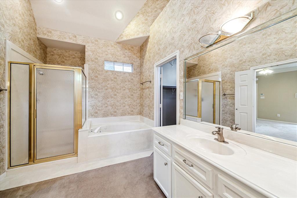 5610 Lofty Magnolia Court, Kingwood, Texas image 21