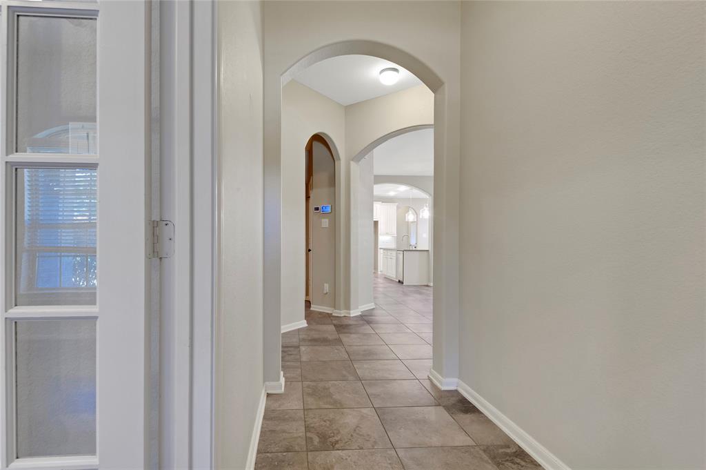 19219 S Cottonwood Green Lane, Cypress, Texas image 5