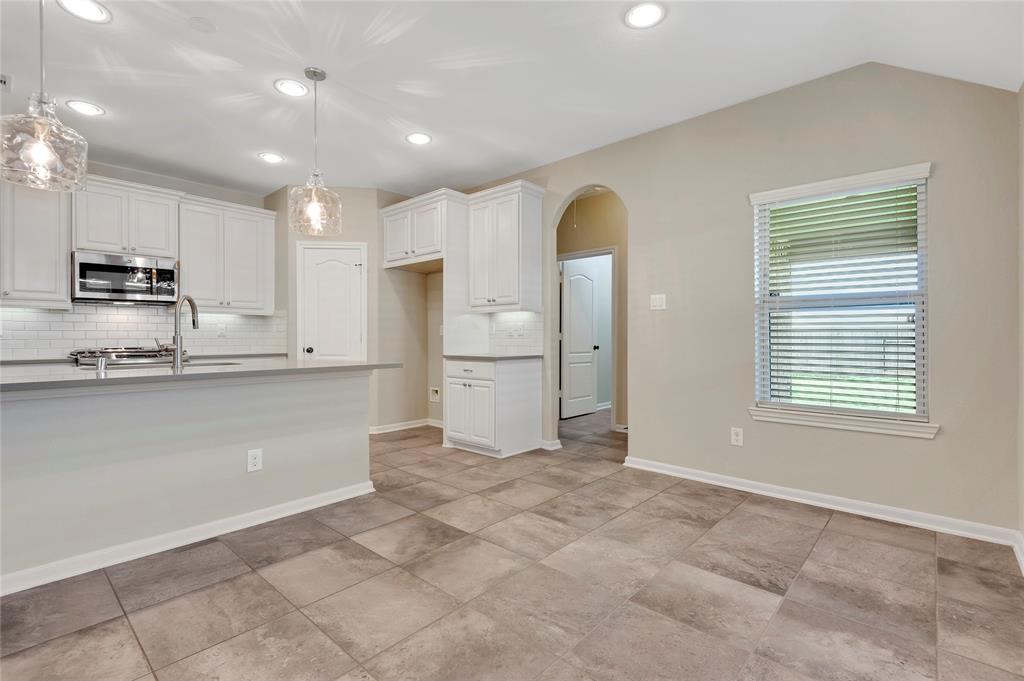19219 S Cottonwood Green Lane, Cypress, Texas image 11