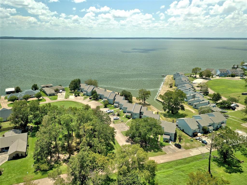 100 Edgewater Drive #31, Livingston, Texas image 6