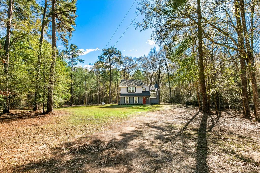 4460 Woodpeckers Grove, Cleveland, Texas image 2
