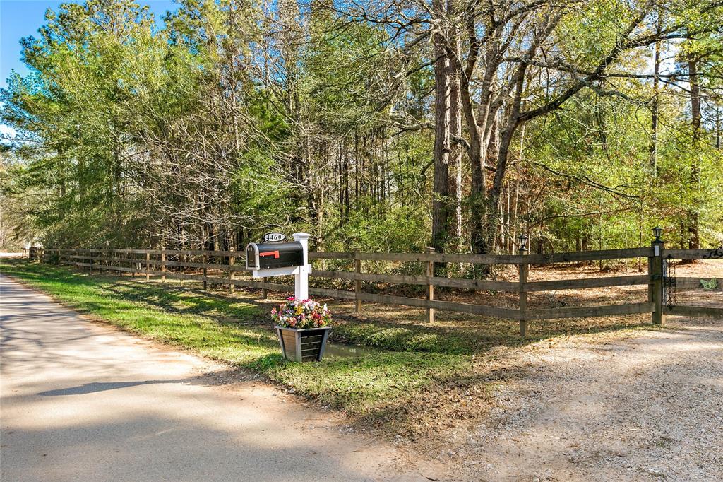 4460 Woodpeckers Grove, Cleveland, Texas image 23